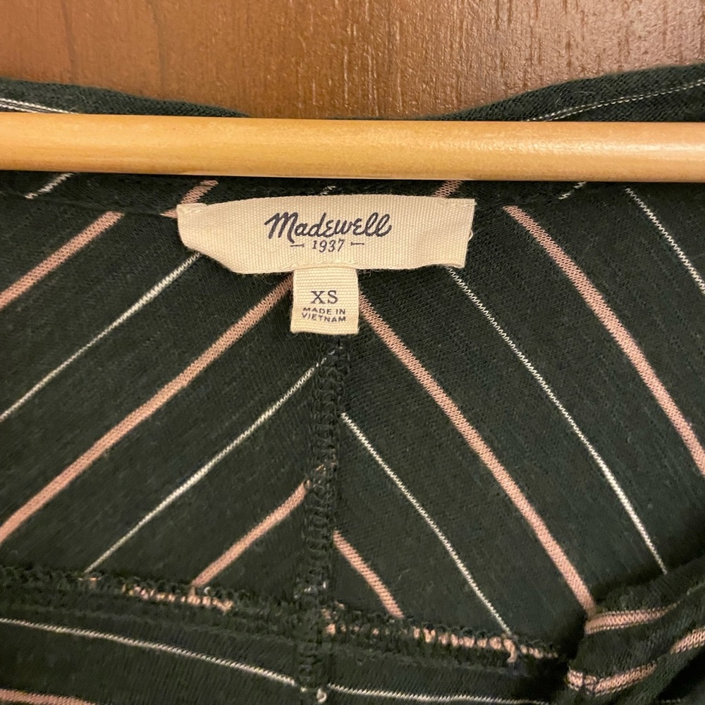 Madewell Turntable Split Neck Tee - image 4